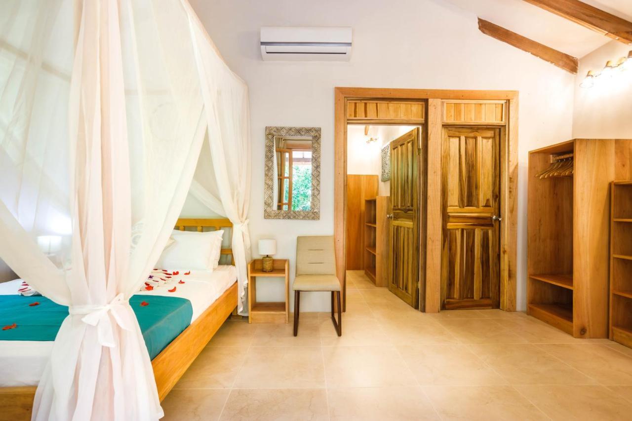 Hotel Casa Merlin Puerto Viejo de Talamanca Extérieur photo