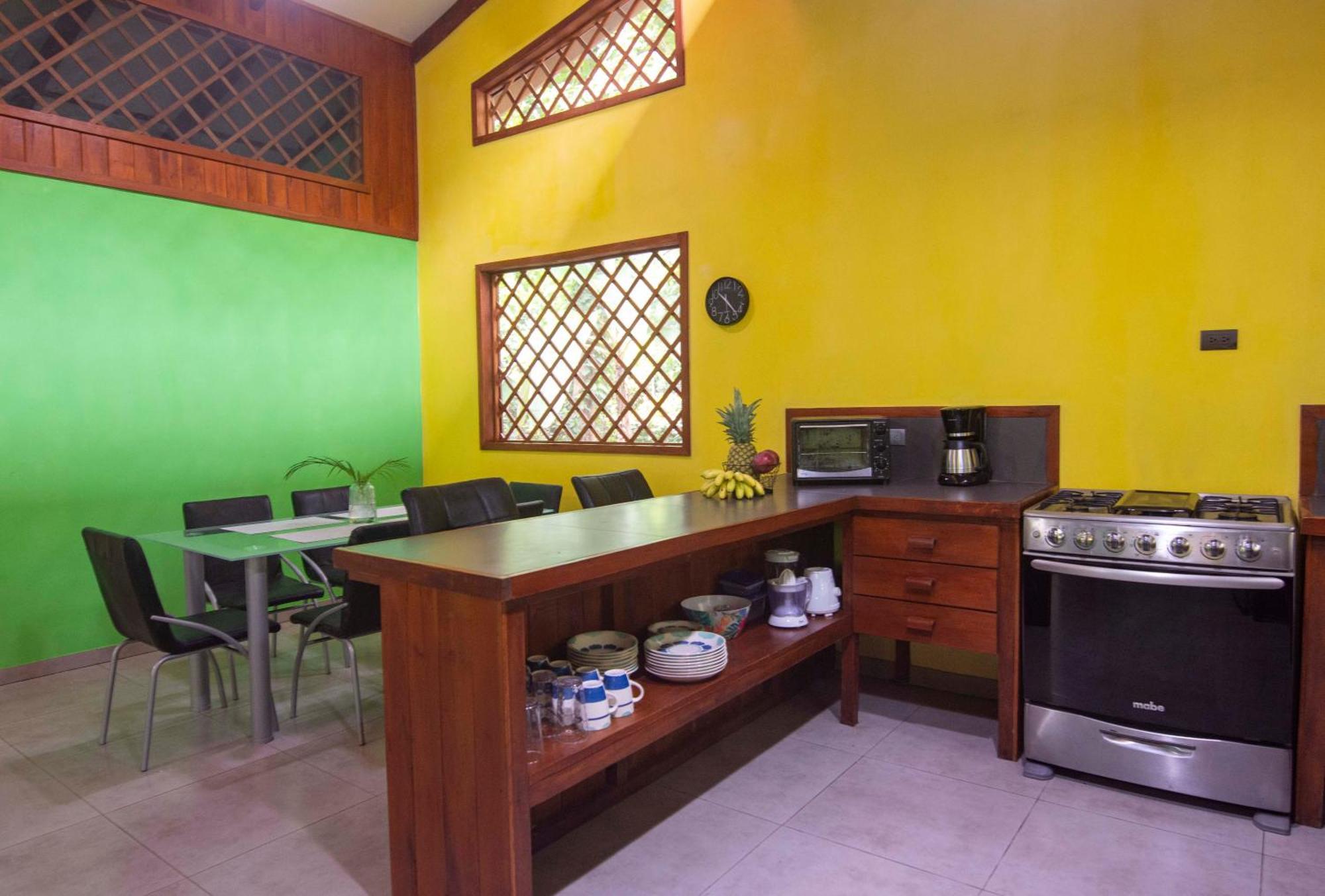 Hotel Casa Merlin Puerto Viejo de Talamanca Chambre photo